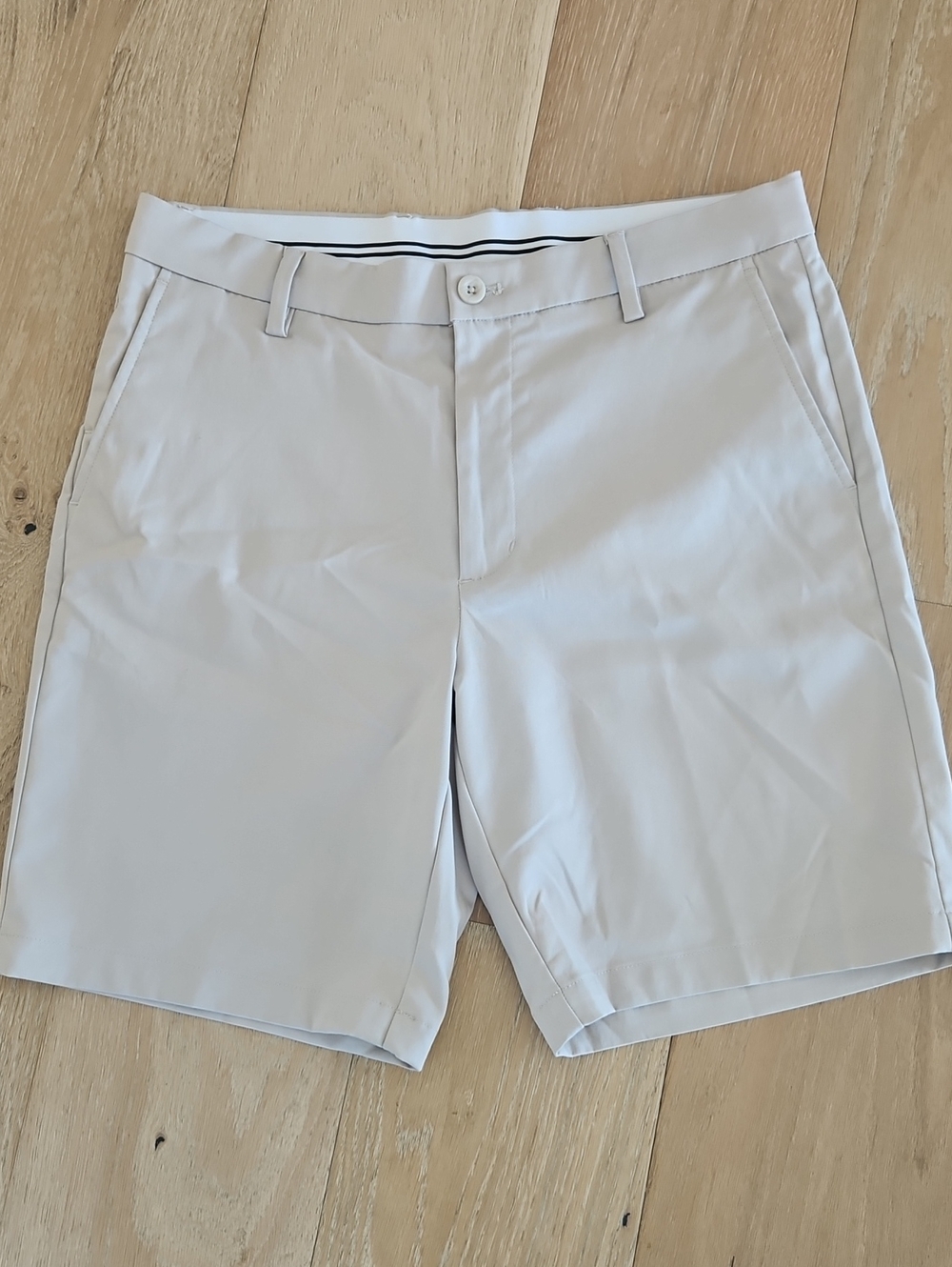 Men's Tan Performance Golf Shorts